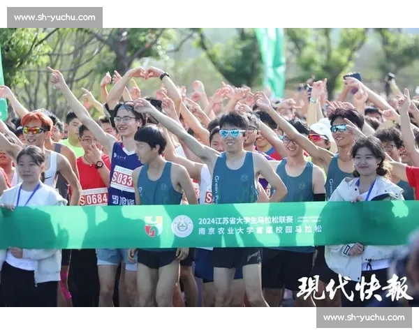 揭阳首届高校校友会羽毛球赛落幕：以 “羽” 为桥聚校友力量